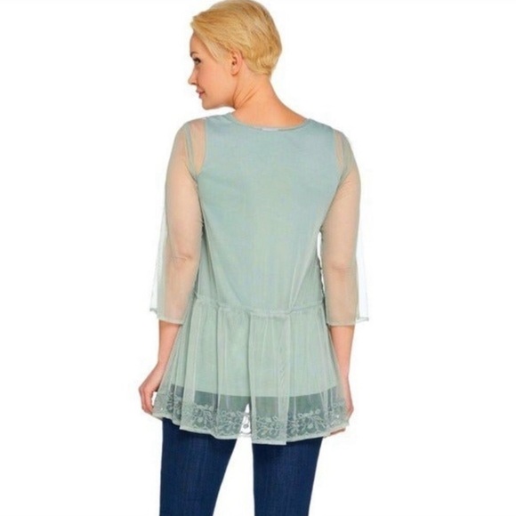 NEW! LOGO Lavish Lori Goldstein Embroidered Mesh Tunic Blouse Sage Green SZ S - Picture 2 of 9
